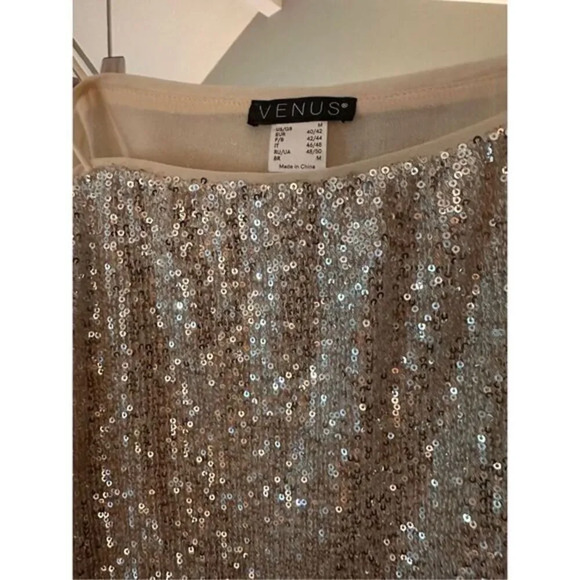 Venus Tiered Sequin Tank Top Size Medium NWT retail 50 Champagne Metallic /cockt - Picture 4 of 8